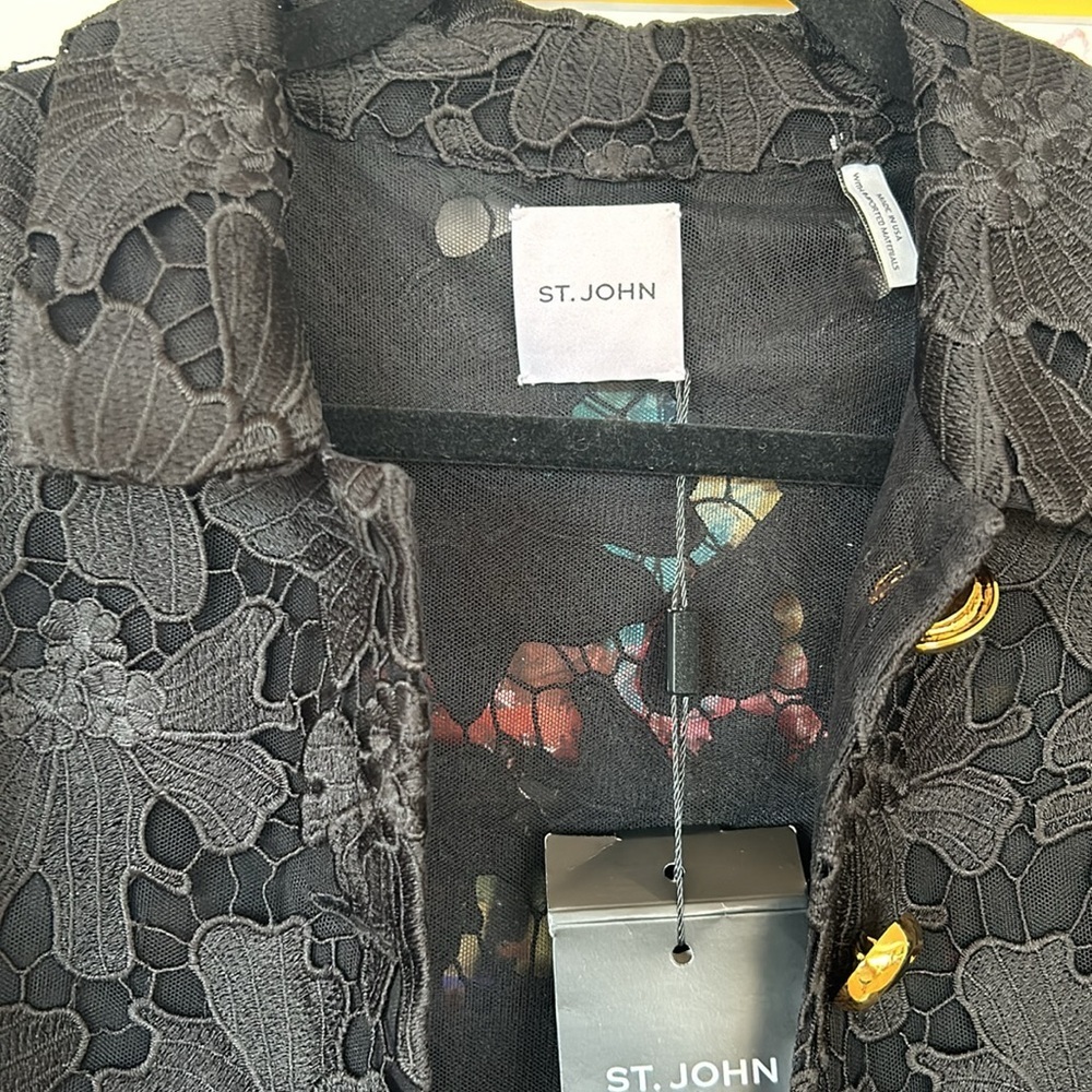 St. John Women's Classic-Collar Guipure-Lace Jacket - Picture 6 of 9